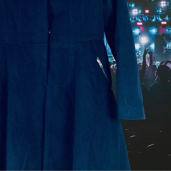 Kivenst Navy Blue Faux Wool Dress with Flared Hem and Pockets – Size S - Picture 8 of 9